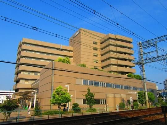 【周辺】　大阪市立十三市民病院：768m