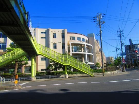 【周辺】　大阪市立新北野中学校：850m