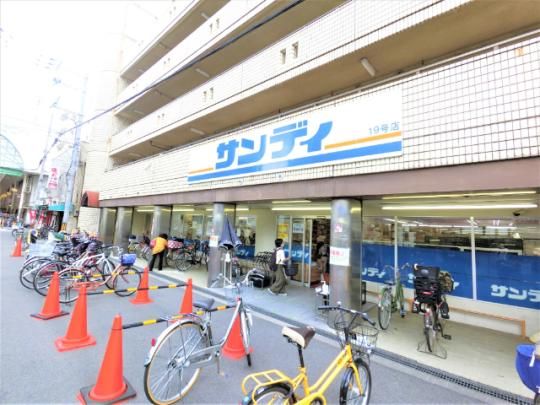 【周辺】　三菱東京UFJ銀行塚本支店:690m