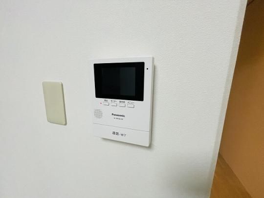 y̑z@ZLeB
