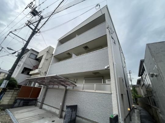 �s���[�l���� �O�ώʐ^