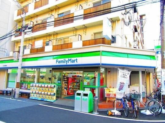 【周辺】　ファミリーマート十三塚本店：347m
