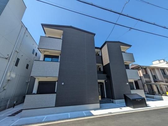 REGIES�˖{ �O�ώʐ^