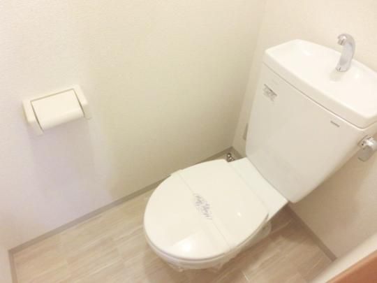 【その他】　清潔感のあるトイレ